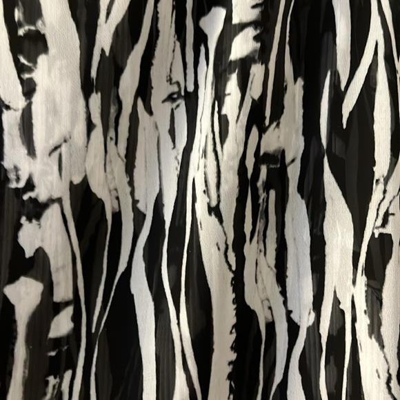 Alfred Dunmer black white sleeveless top with attached jacket. Size 8 - Picture 8 of 9